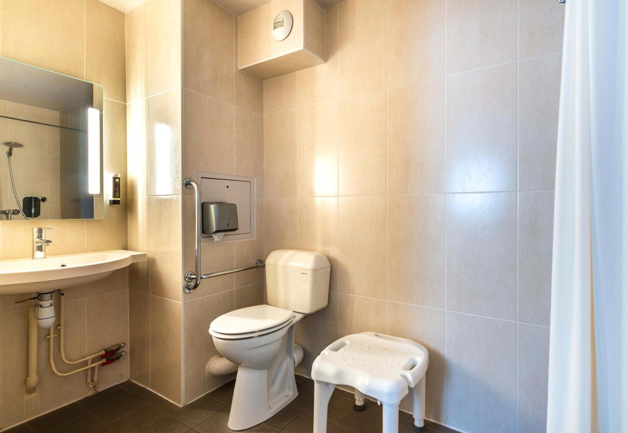 B&B Hotel Nantes Parc Expos La Chapelle 외부 사진