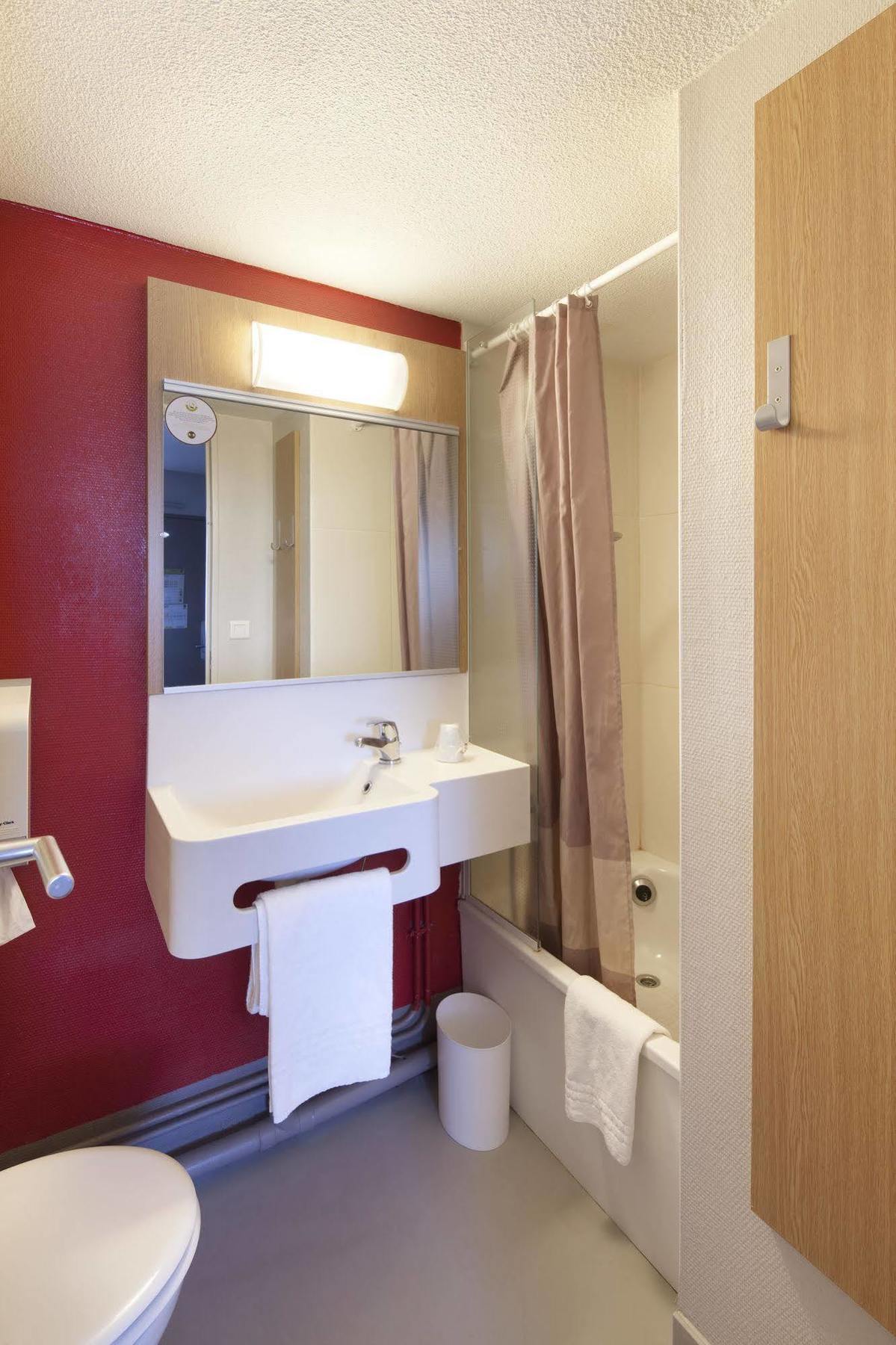 B&B Hotel Nantes Parc Expos La Chapelle 외부 사진